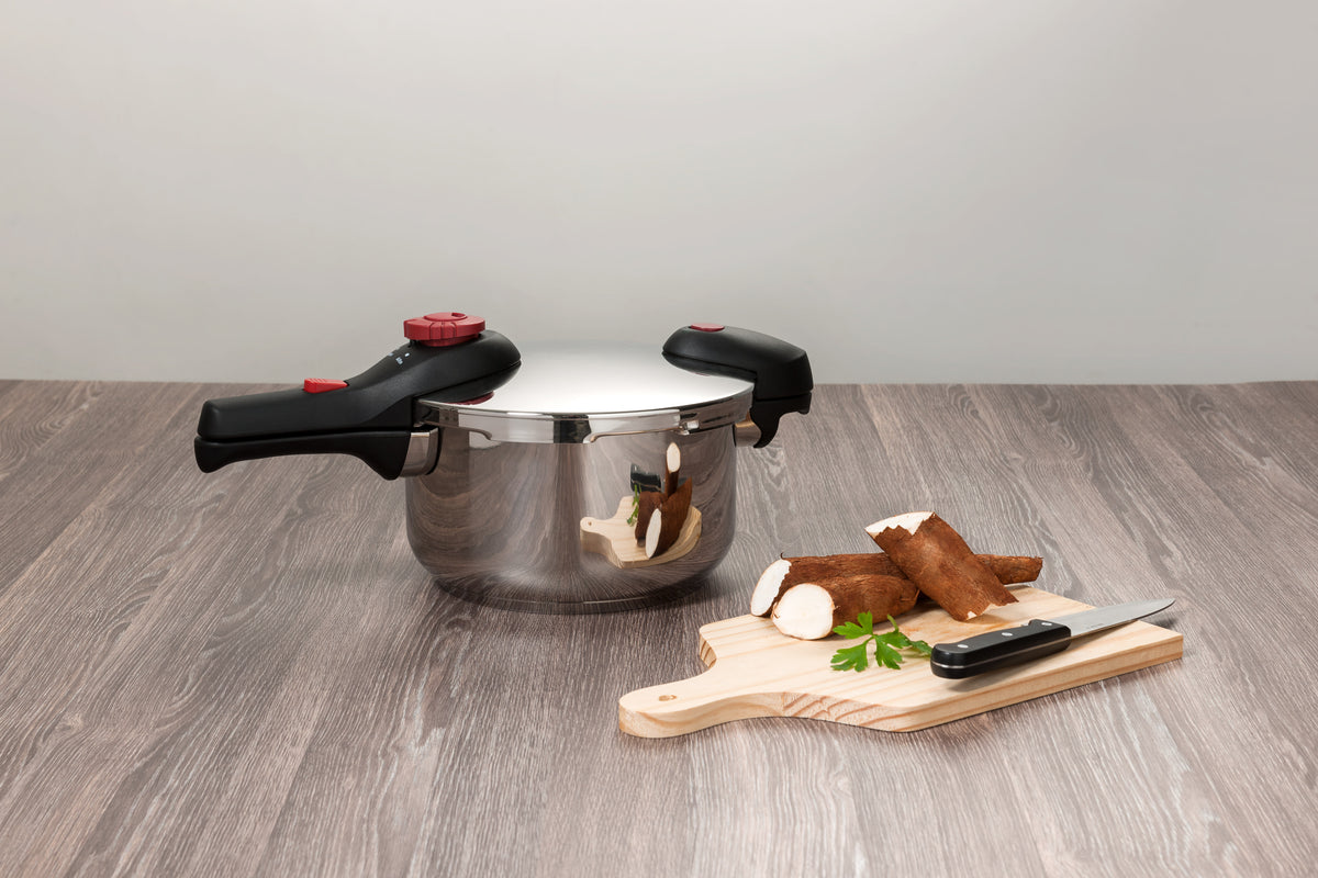Panela de Pressão Inox Premium com Fundo Triplo e 5 Dispositivos de Segurança – 4,5 Litros
